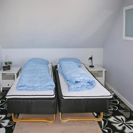 Feriehus Three-bedroom Holiday In