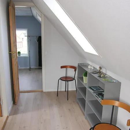 Three-bedroom Holiday In Bagenkop